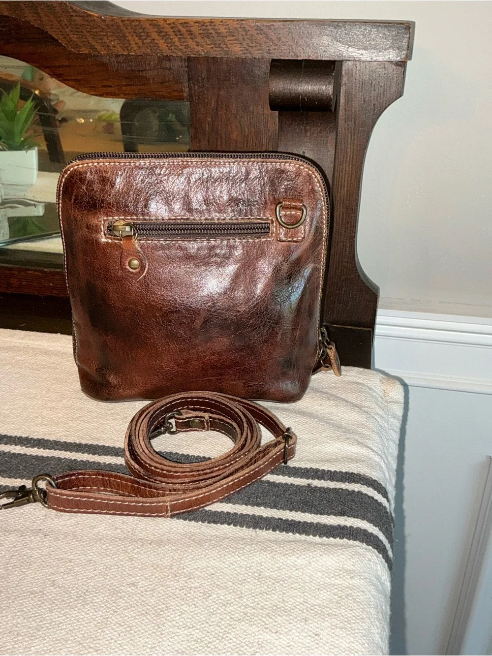NWOT Bed Stu Leather Ventura Clutch Crossbody Belt Bag Teak Rustic Retail $155